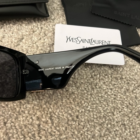 1 day sale! $35! New Designer Inspired Sunglasses Blaze - Picture 8 of 15